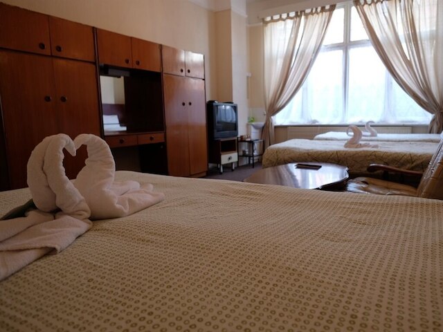 シャーロット ゲスト ハウス