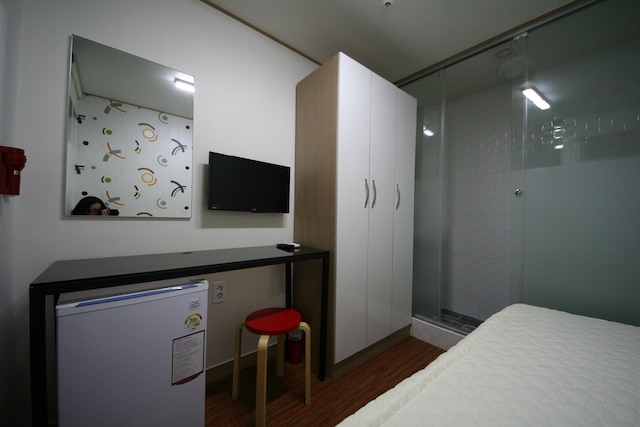 スター ゲスト ハウス