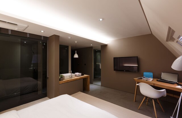 H ホテル ソチョ