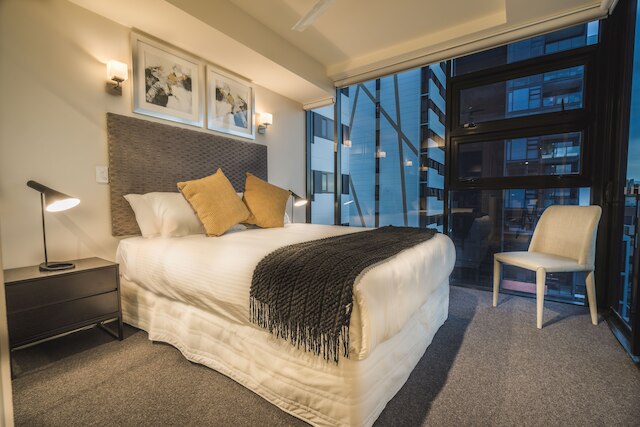 アリーナ アパートメンツ