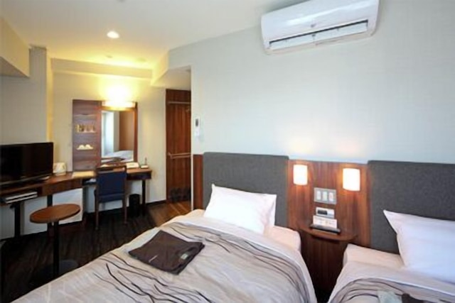 敦賀マンテンホテル駅前