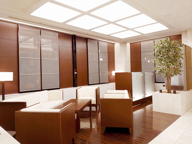 高岡マンテンホテル駅前