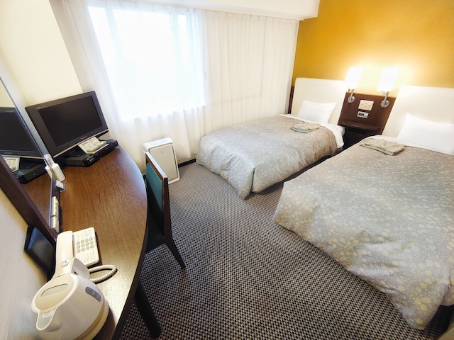 高岡マンテンホテル駅前