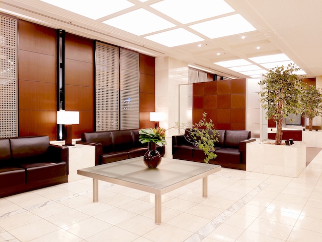 高岡マンテンホテル駅前