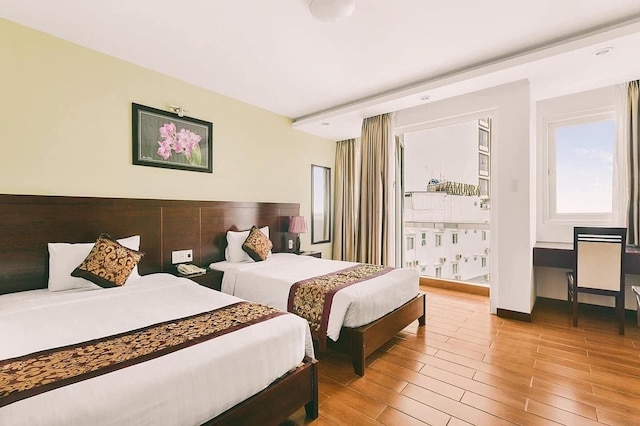 ドラゴン シー ホテル