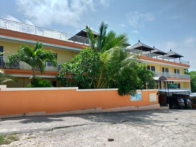 バランガン パラダイス ホステル アンド レストラン