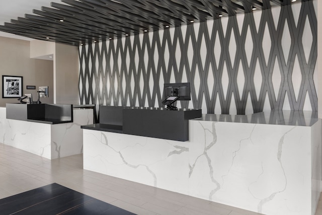 レジデンス イン ニューヨーク ザ ブロンクス アット メトロ センター アトリウム