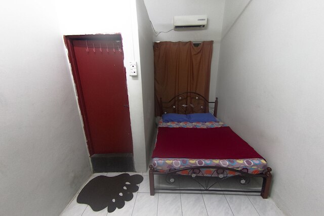 ステップ イン ゲスト ハウス