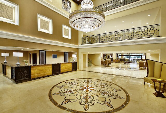 ヒルトン アレクサンドリア キングズ ランチ