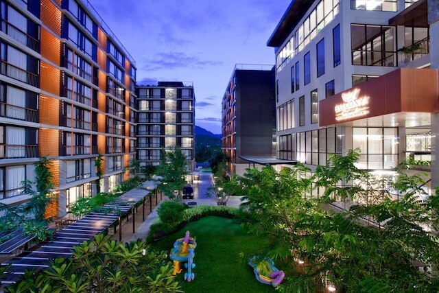 バルコニー コートヤード シラチャ ホテル サービス アパートメン