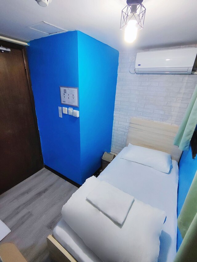 テンポ イン ウエスト カオルーン HSR ステーション (樂棧@德利樓  (西九龍高鐵站店))