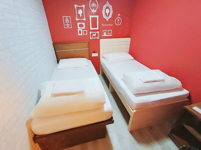 テンポ イン ウエスト カオルーン HSR ステーション (樂棧@德利樓  (西九龍高鐵站店))