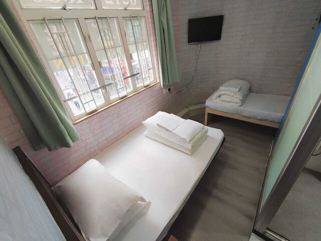 テンポ イン ウエスト カオルーン HSR ステーション (樂棧@德利樓  (西九龍高鐵站店))