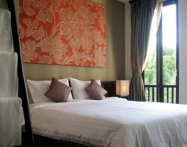 296 ザ ラートタナイヤ レジデンス