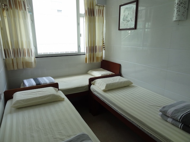 タイ ワー ホステル (大華賓館)