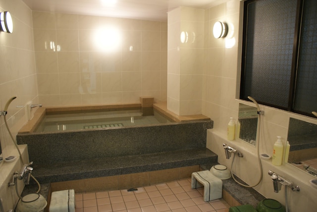 ビジネスホテル和香