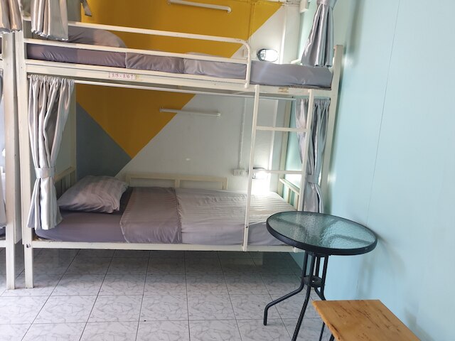 アイ スマイル ミU2 ホステル