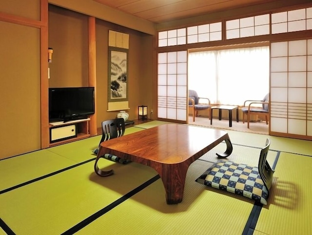 越後湯沢温泉 本陣さくら亭