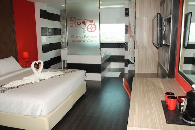 チャリオット パタヤ レジデンス