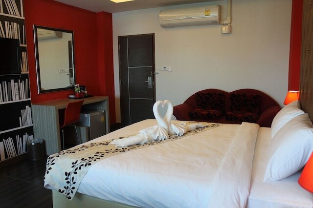 チャリオット パタヤ レジデンス