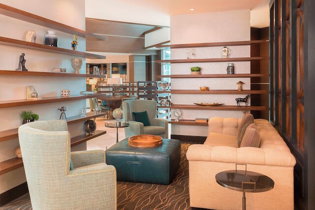 シェラトン メサ ホテル アット リングルレイビル ウェスト