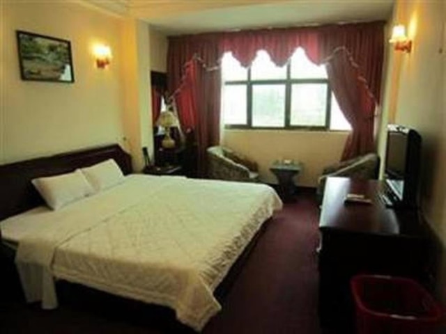 ザ サン ホテル