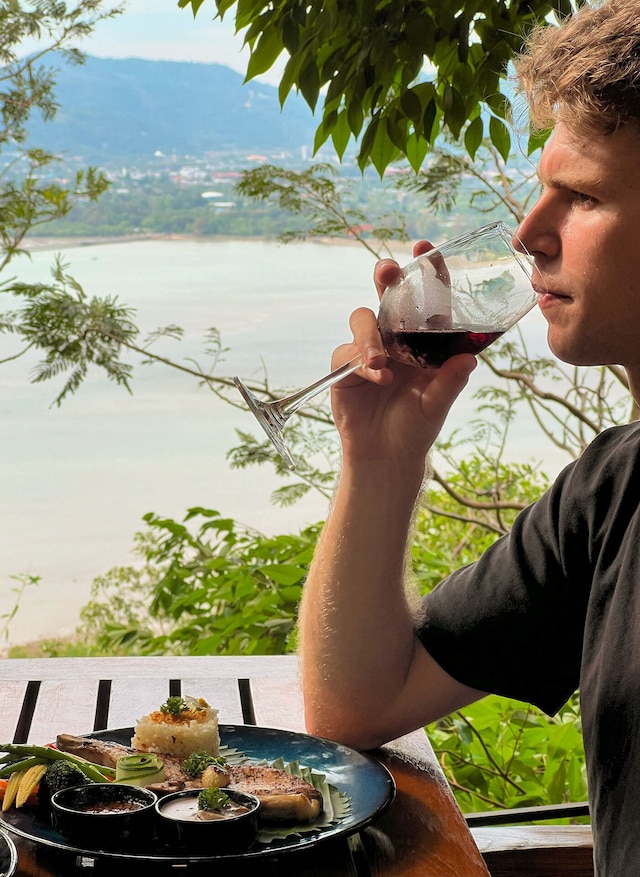 コーシリ・ヴィラズ