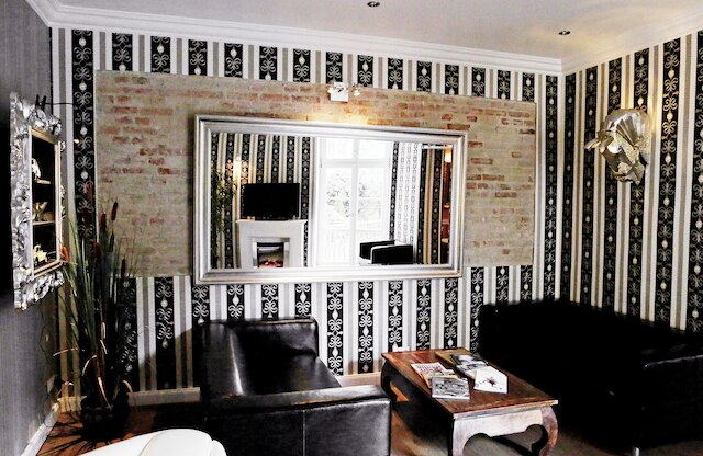 ホテル & ボーディングハウス ガーデン リビング