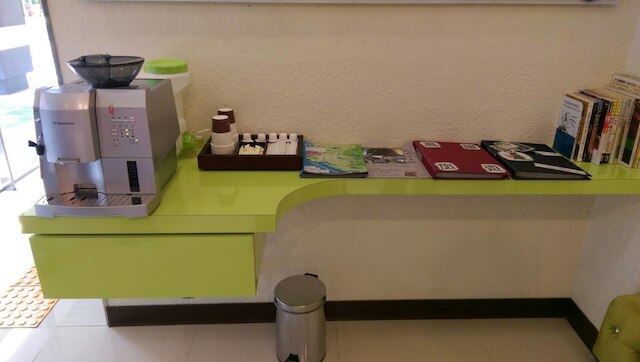 センチュリー ホテル