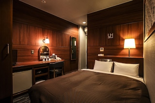 ロイヤルホテルうお八