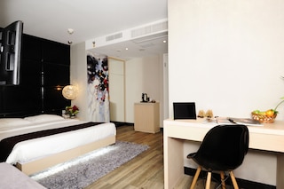 M1 ヤウ マー テイ ホテル