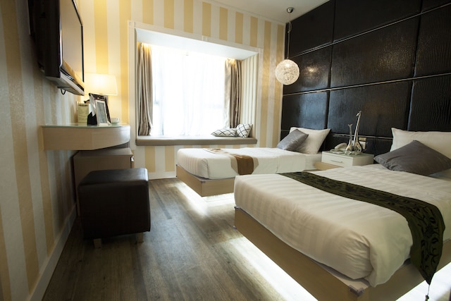 M1 ヤウ マー テイ ホテル