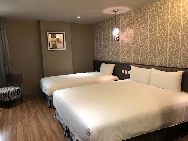 ファイン ホテル