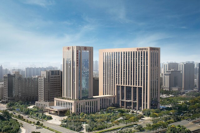 シェラトングランド鄭州ホテル (郑州美盛喜来登大酒店)