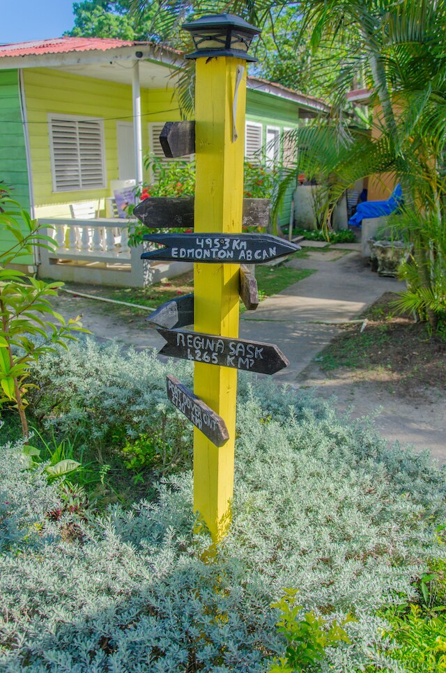 ルーツ バンブー ビーチ リゾート