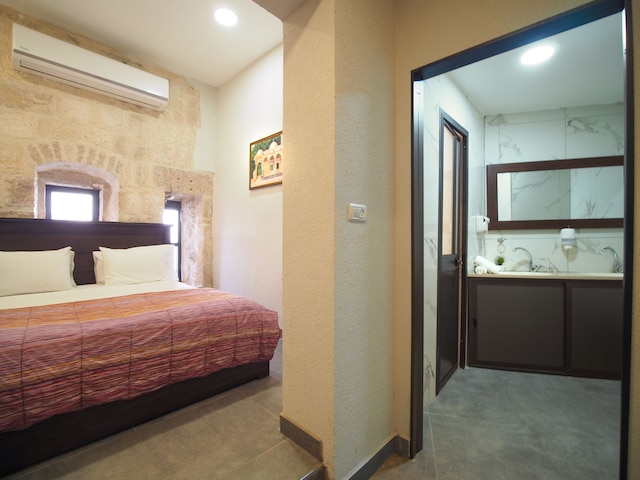 ニュー インペリアル ホテル