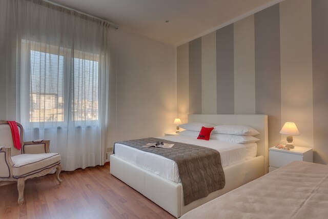 トリトーネ トップ ハウス