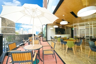 イ ジン ホテル