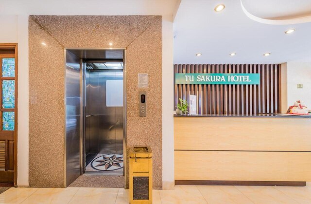 トゥ サクラ ホテル