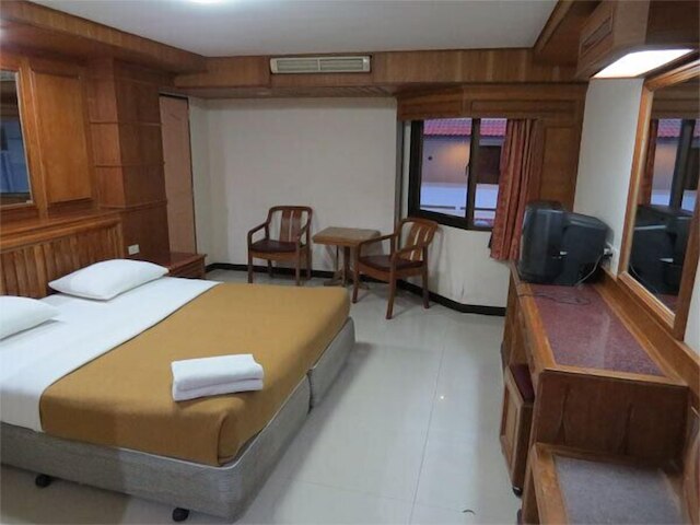 AA パタヤ レジデンス