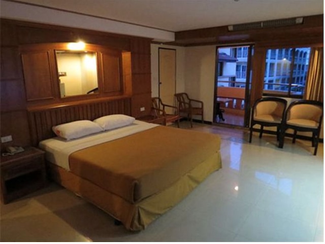 AA パタヤ レジデンス