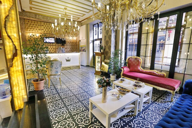 ダイアモンド ロイヤル ホテル