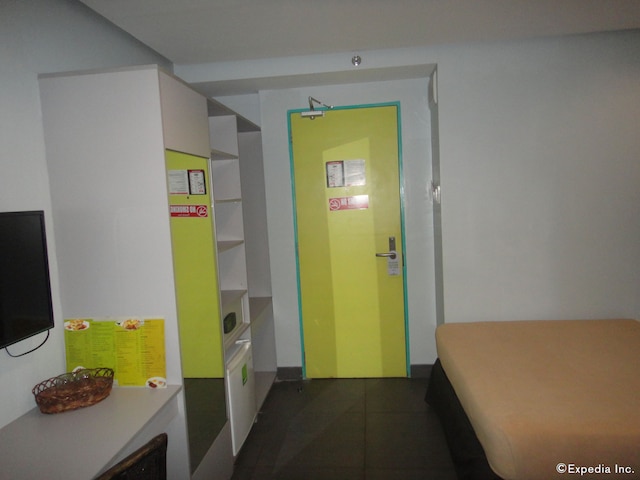 セブ R ホテル マボロ