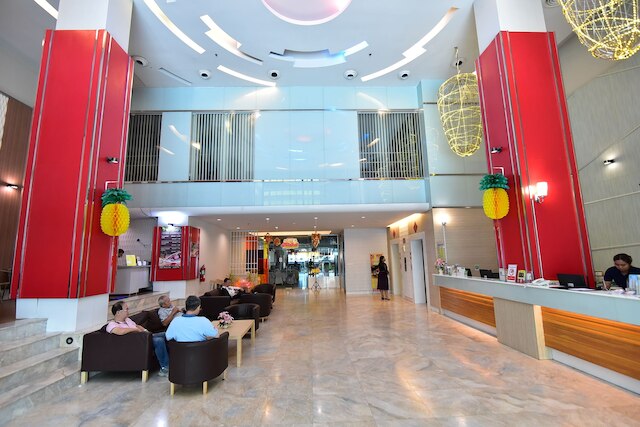 アロハ ホテル ハット ヤイ