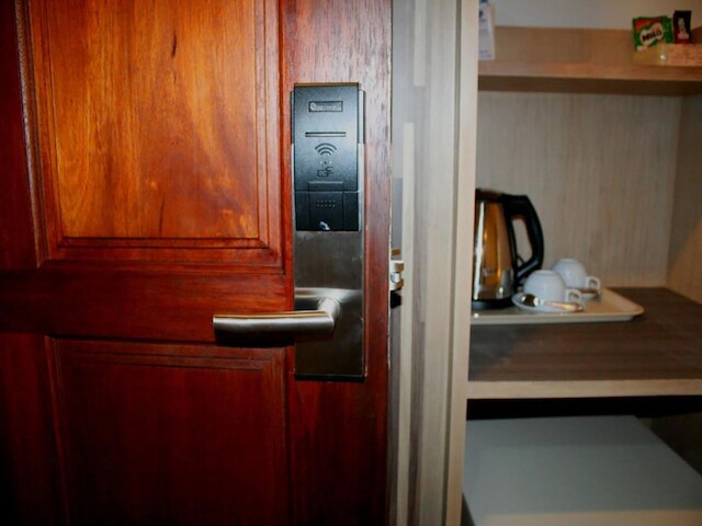 アロハ ホテル ハット ヤイ