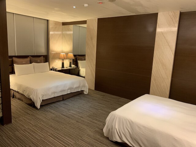 クリスタル モーテル