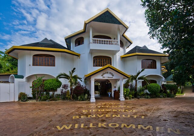 ドルチェ ヴィータ ホテル