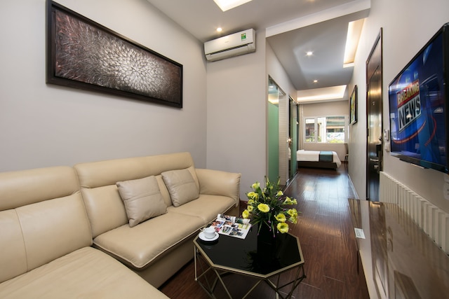 ボンヌイ ホテル