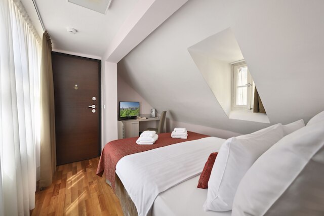 ブティック レジデンス バイ リトル キング