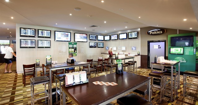 ナイトキャップ アット エッジ ヒル ターバン